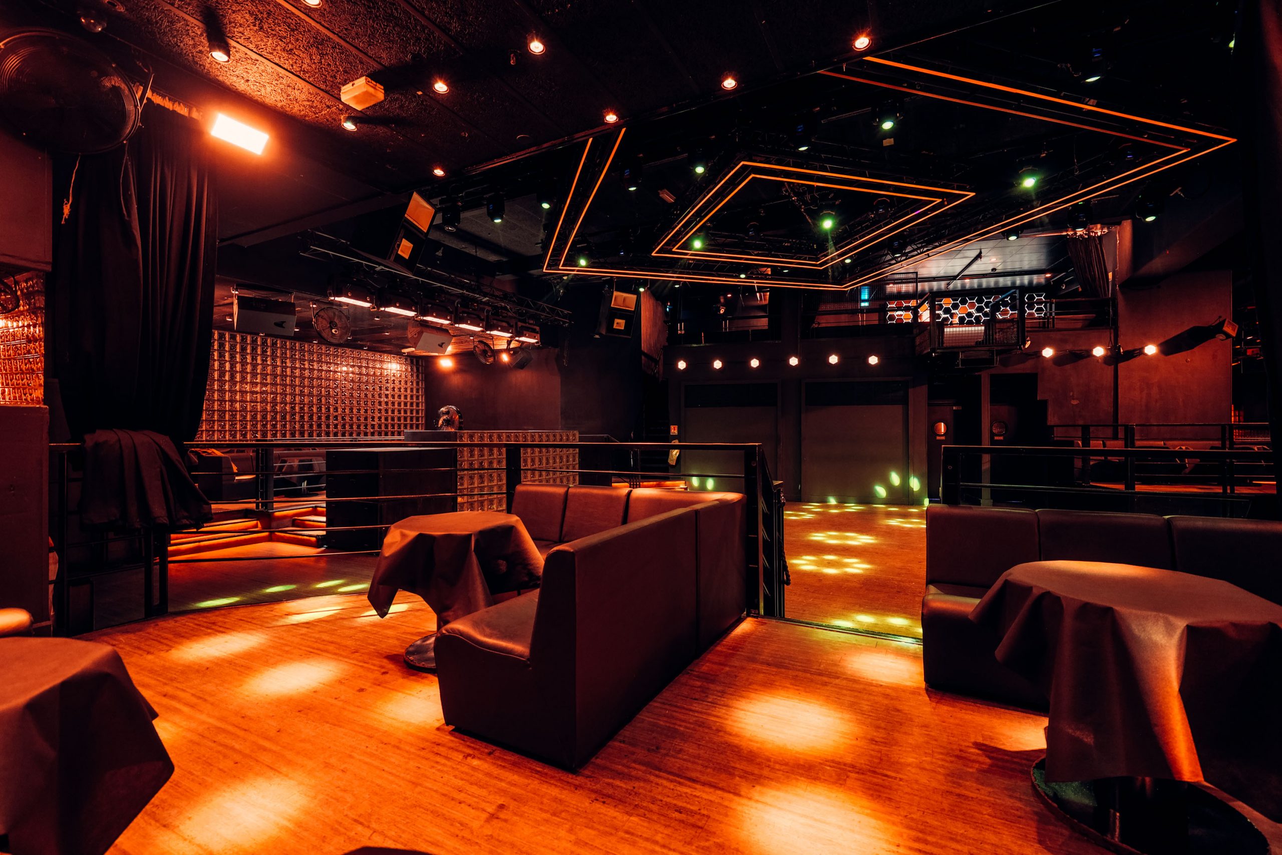 Gate Club