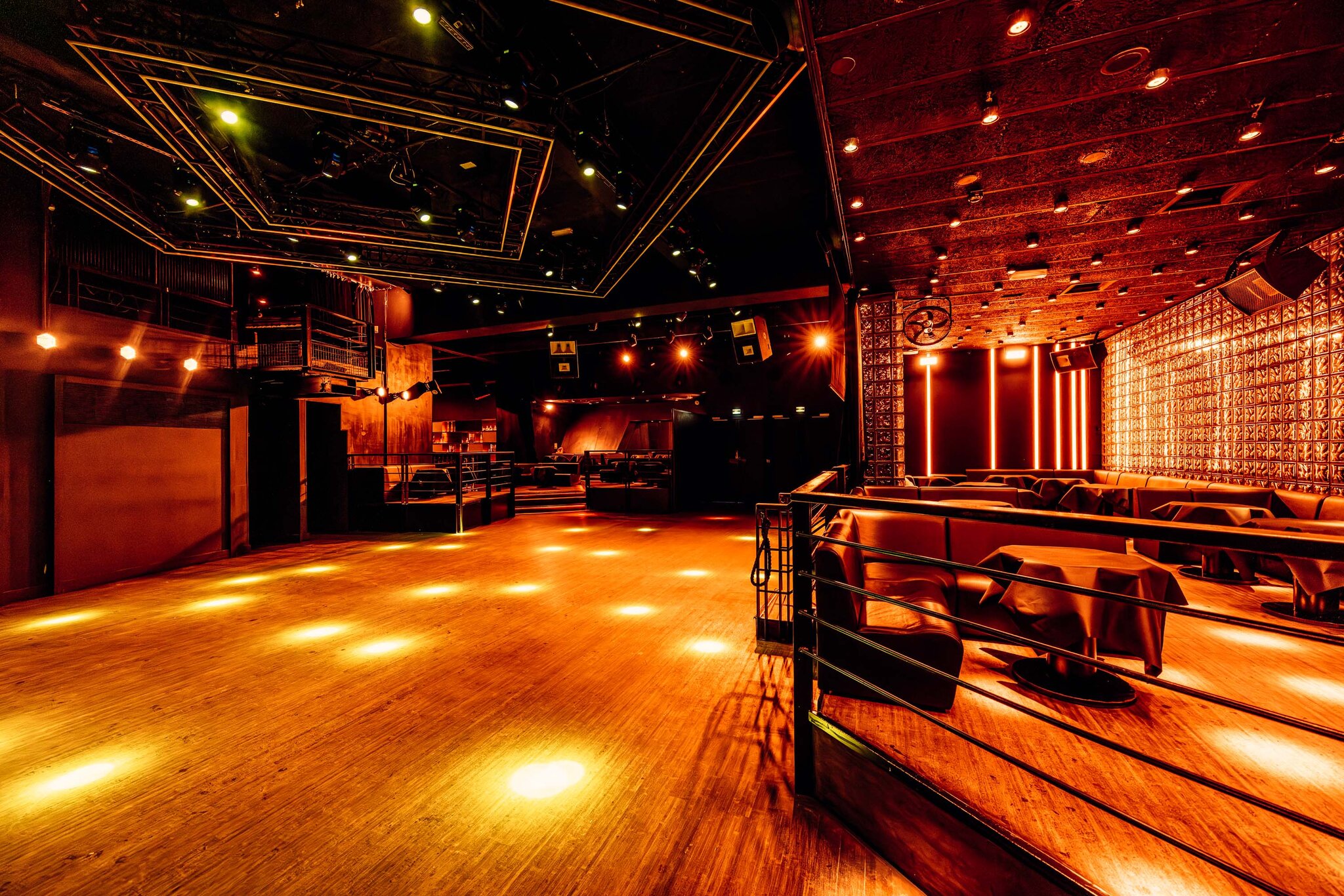 Gate Club