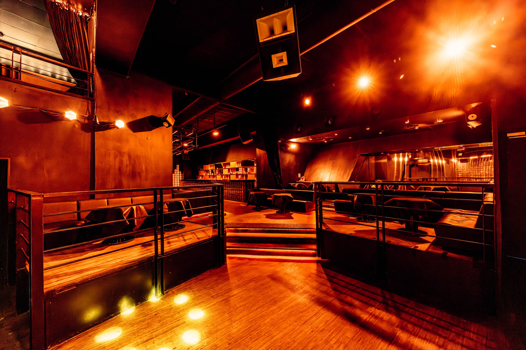 Le Gate Club — détail de la scénographie