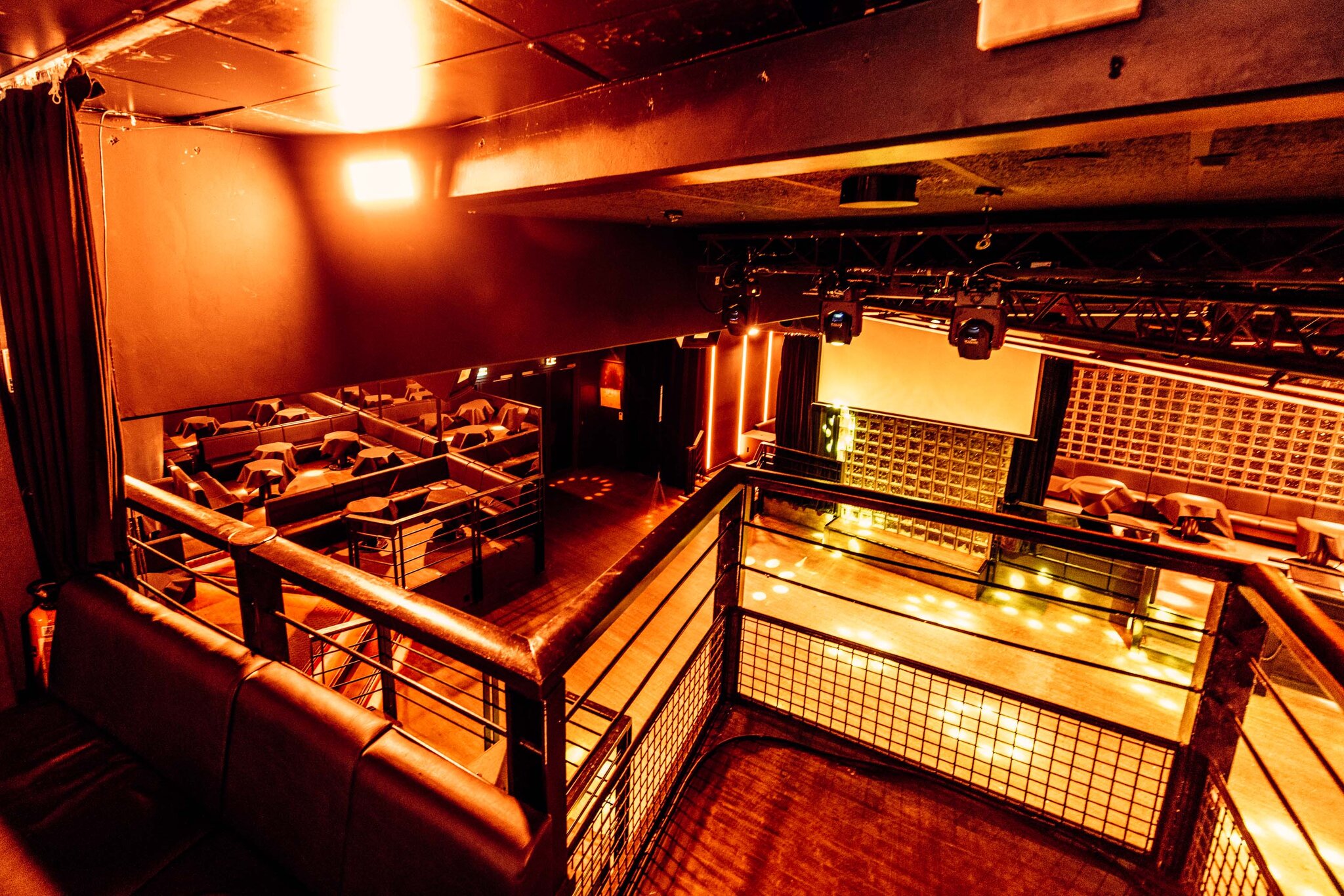 Le Gate Club — coin lounge